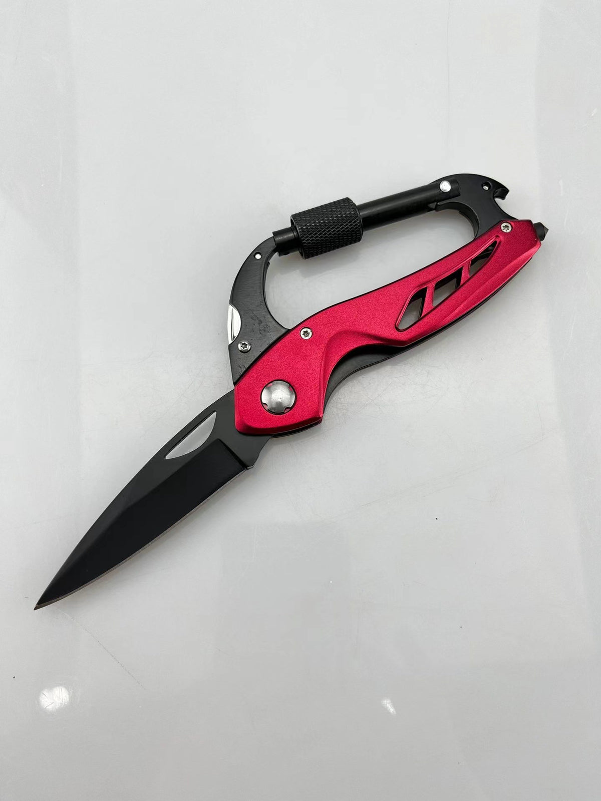 Outdoor multi-functional hiking buckle, universal quick-release with lock, multi-purpose hiking buckle, detachable knife, security hammer, survival equipment